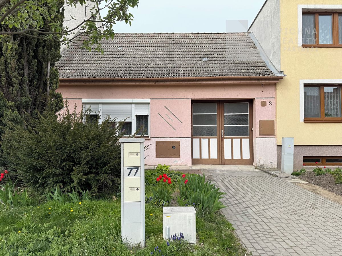 Prodej rodinného domu 140 m², pozemek 713 m²